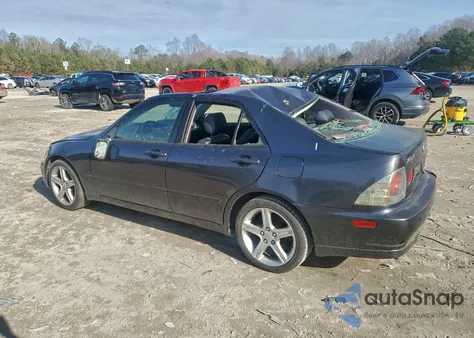 2001 Lexus Is 300 z USA, uszkodzony, nr VIN JTHBD182X10021608